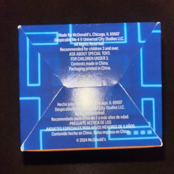 DESPICABLE ME 4 - Box 6: Mega Dave, 2024 McDonald's Happy Meal New in box - Picture 3 of 4